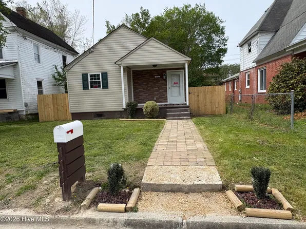 1111 Wood Street, Elizabeth City, NC 27909