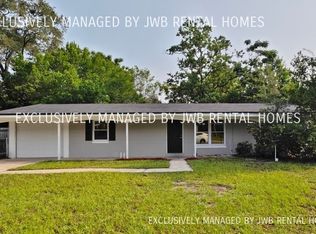 7957 Renault Dr, Jacksonville, FL 32244