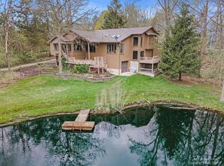 9419 Hidden Lake Ct, Dexter, MI 48130