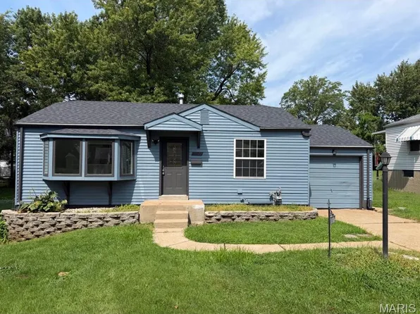 10171 Newbold Dr, Saint Louis, MO 63137