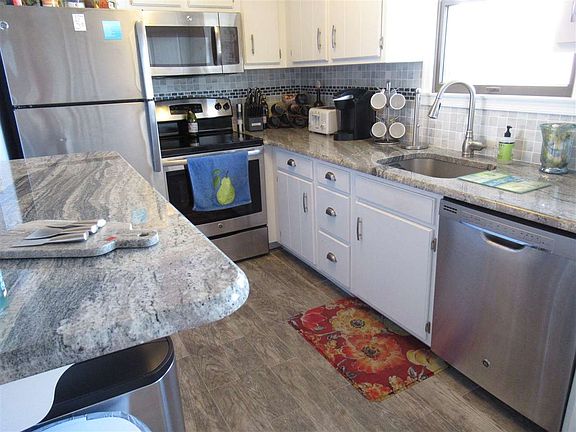 3rd image of 4508 Landis Ave #5