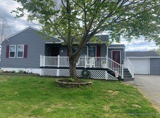 8 Helen St, Winslow, ME 04901