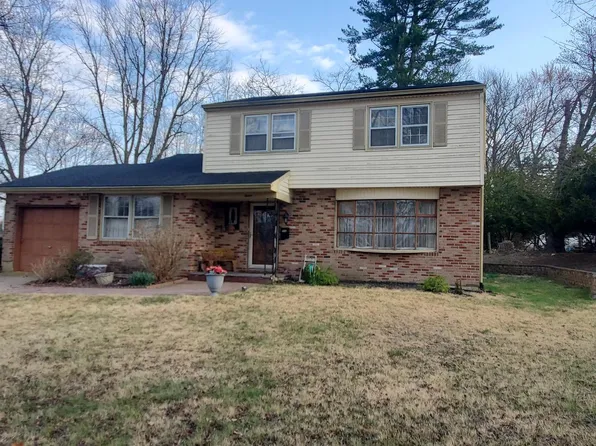 12 Independence Blvd, Lawnside, NJ 08045