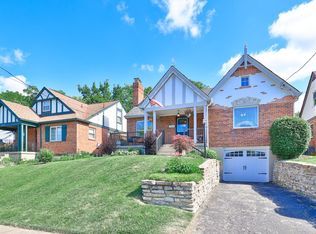 3224 Ashwood Dr, Cincinnati, OH 45213