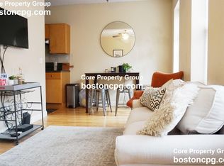 162 Prince St #4R, Boston, MA 02113