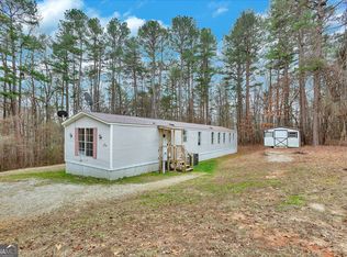 915 Longs Knoll Dr, Walhalla, SC 29691