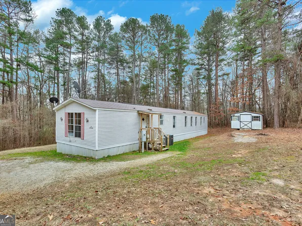 915 Longs Knoll Dr, Walhalla, SC 29691