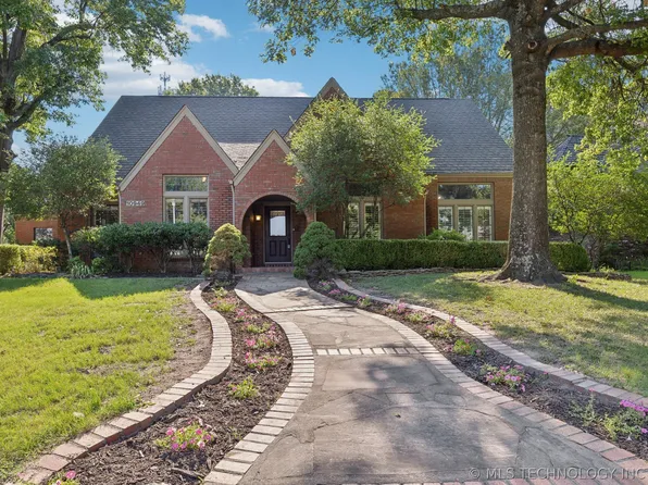 10949 S Urbana Ave, Tulsa, OK 74137