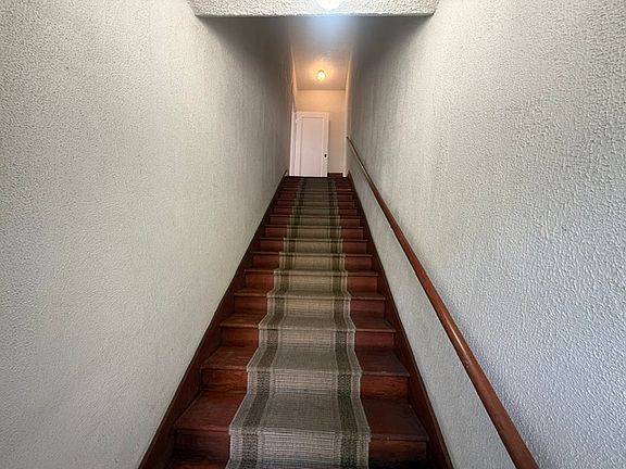 4th image of 2681 Orchard Ave #2685