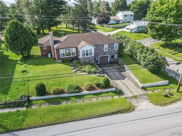 171 Johnstown St, Gouverneur, NY 13642