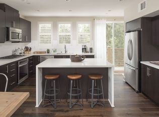 1869 N Vulcan Ave, Encinitas, CA 92024