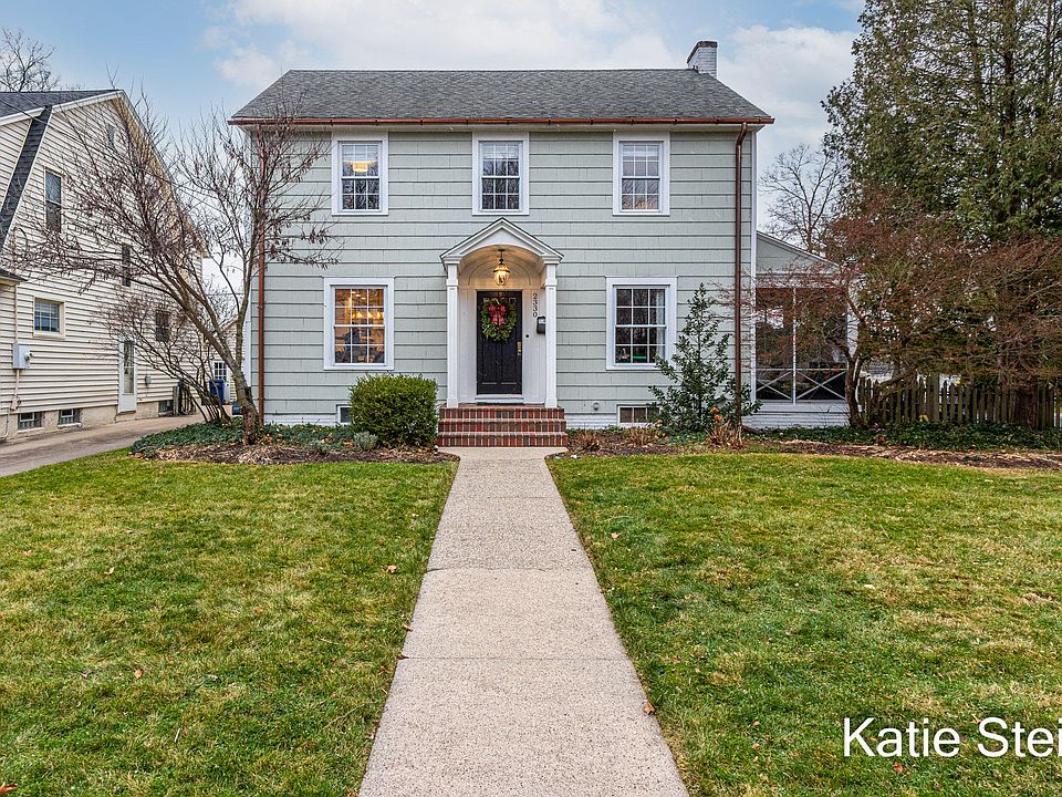 1st image of 2330 Argentina Dr SE