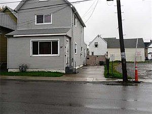 2nd image of 27 Neoga St