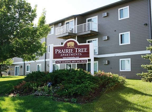 5th image of 4010 Elm Ave #302