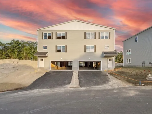 2 Old County Village Rd #A, Smithfield, RI 02917