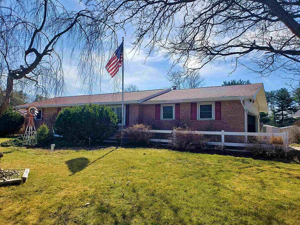 1st image of 51835 Cheryl Dr