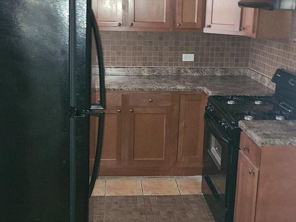 5th image of 5448 W Congress Pkwy #2