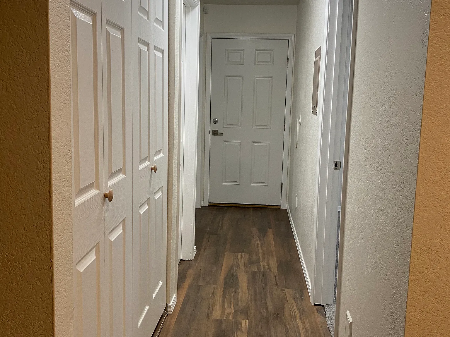 9201 Arlene Dr — Photo 2