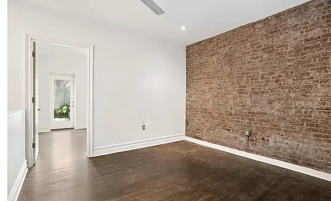 Rented by Outpost Brokerage LLC | media 40