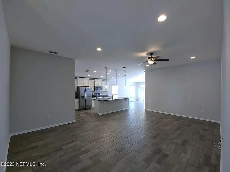 208 Midway Park Dr — Photo 8