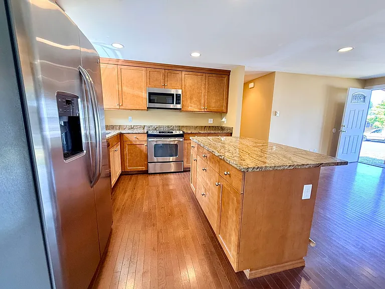 6222 Bluff Pl — Photo 6
