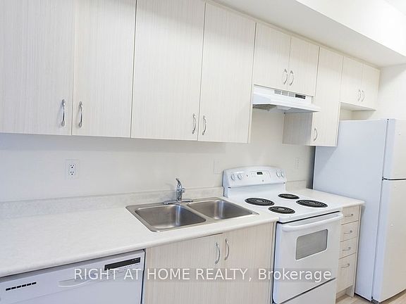 4th image of 1363 Neilson Rd #28