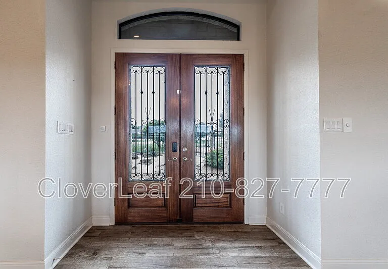 335 Charon Point — Photo 8
