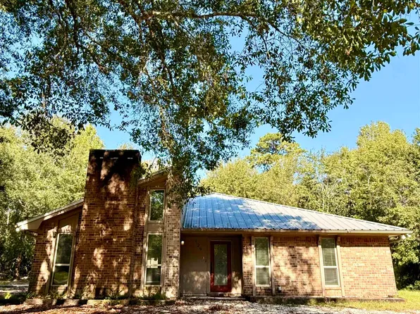 129 Merry Mark Dr, Lumberton, TX 77657