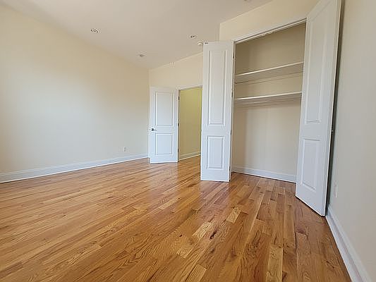2nd image of 433 Rogers Ave #K