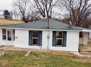 198 Walnut Heights Rd, Bedford, IN 47421