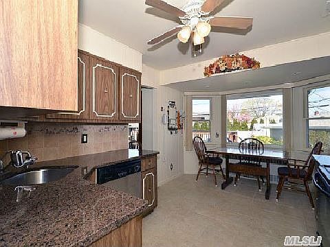 5th image of 58 Shelly Dr