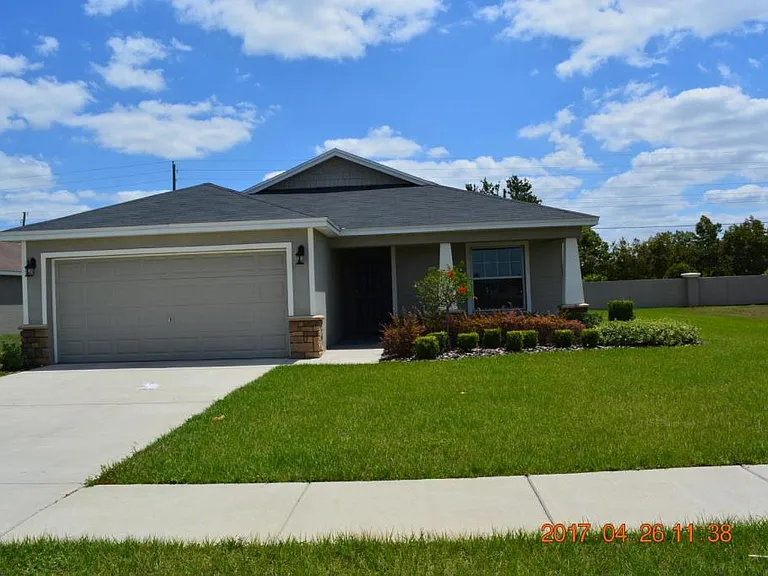 3858 Fieldstone Cir — Photo 1