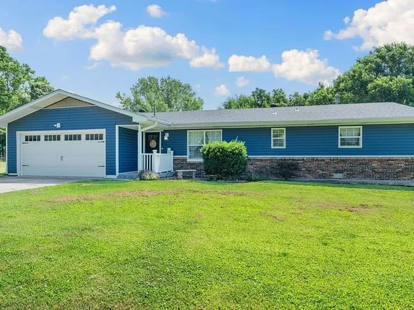 1105 Bedford Pl, Joplin, MO 64804