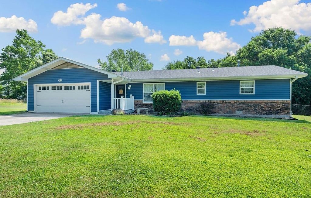 1105 Bedford Pl - Property Image