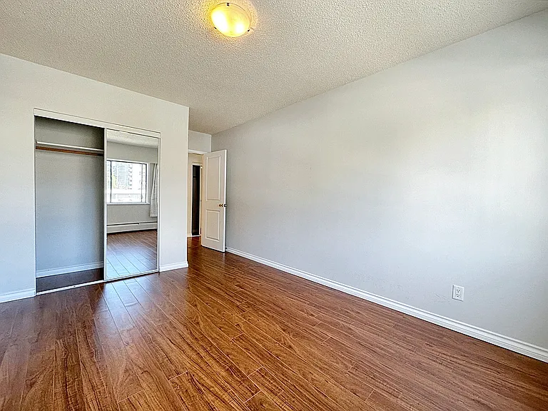 6635 McKay Ave #102 — Photo 5