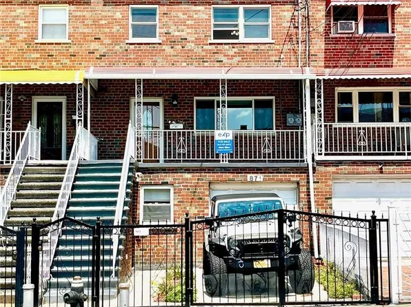 871 E 216th Street, Bronx, NY 10467