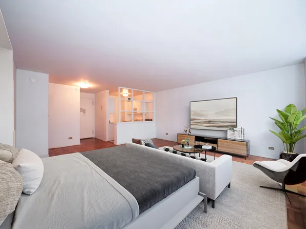 139 East 33rd Street image 6 of 22