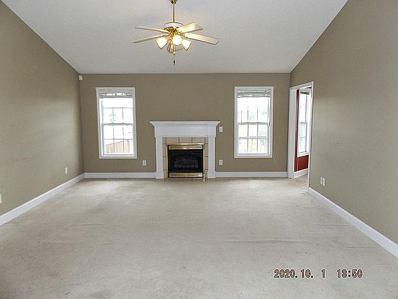 3rd image of 186 Alfalfa Ln
