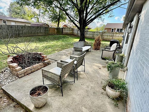 4th image of 4804 Klare Ct