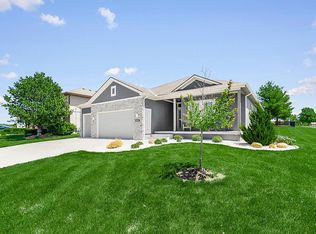 5001 N 143rd St, Basehor, KS 66007