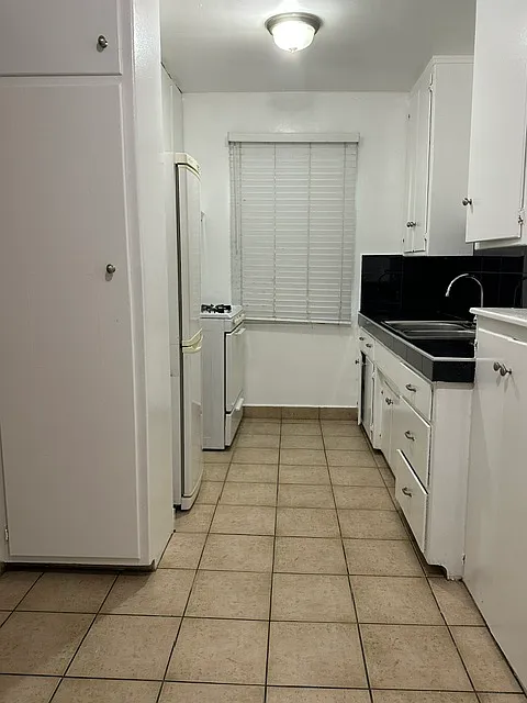 1 bed, 550 sqft, $1,595 — Photo 2