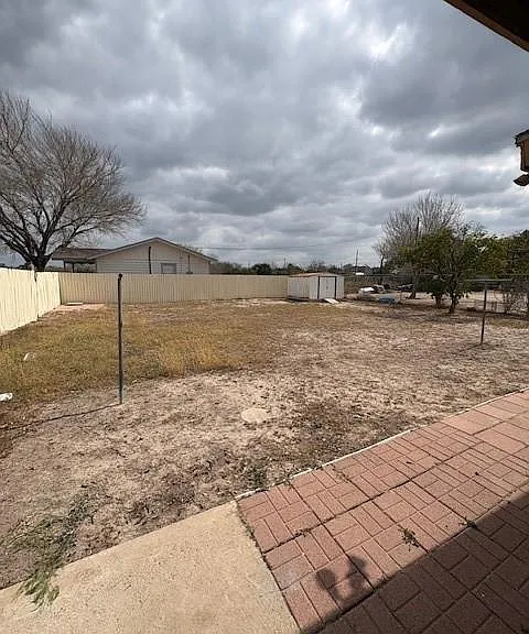 1128 N Los Ebanos Rd — Photo 17