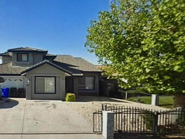 13281 Luna Rd, Victorville, CA 92392