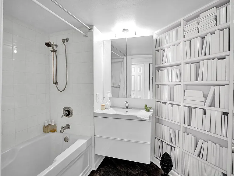 520 SE 5th Ave #2211 — Photo 14