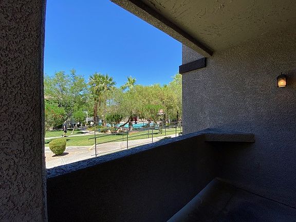 5th image of 45 Maleena Mesa St APT 811
