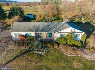 38010 Nixon Rd, Purcellville, VA 20132