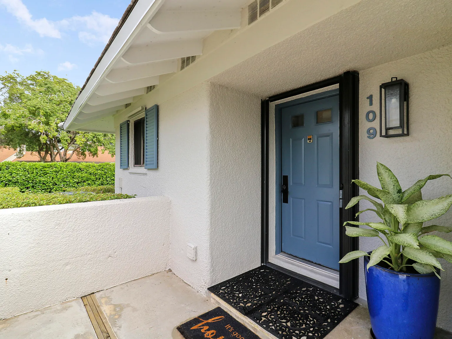 2 bed, 2.0 bath, 1135 sqft, $4,000 — Photo 4