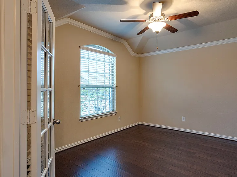16613 Stillhouse Hollow Ct — Photo 23