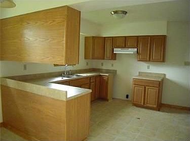 5th image of 238 Orchard Hill Dr