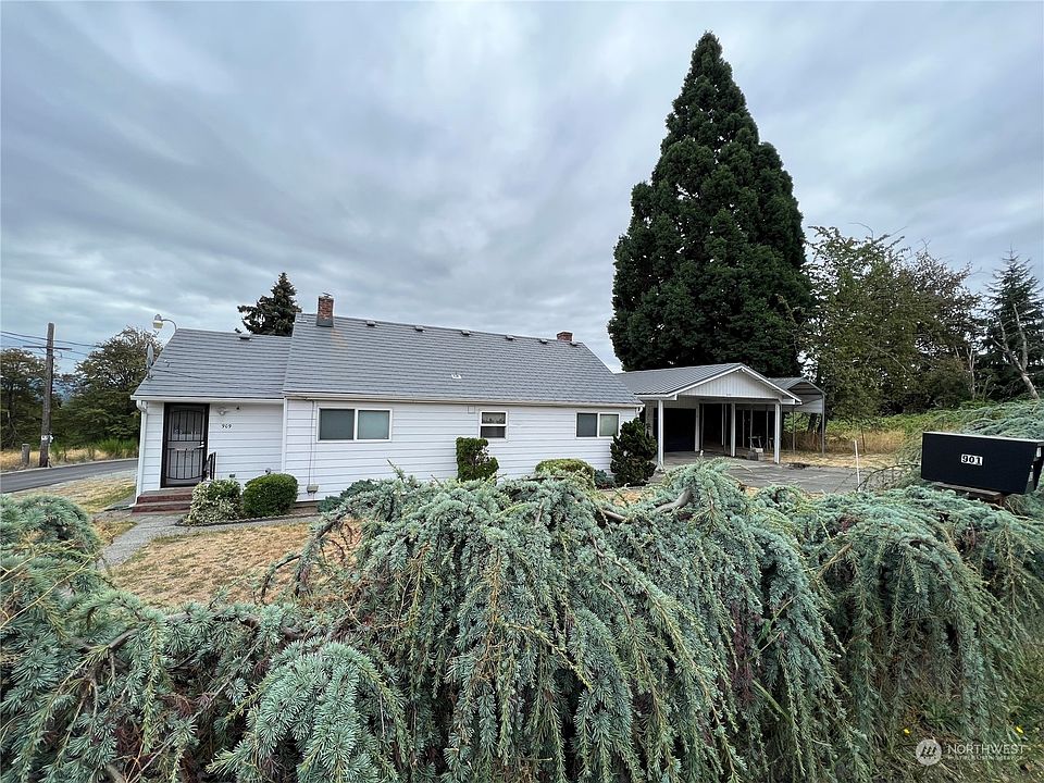 1st image of 909 Woodland S
